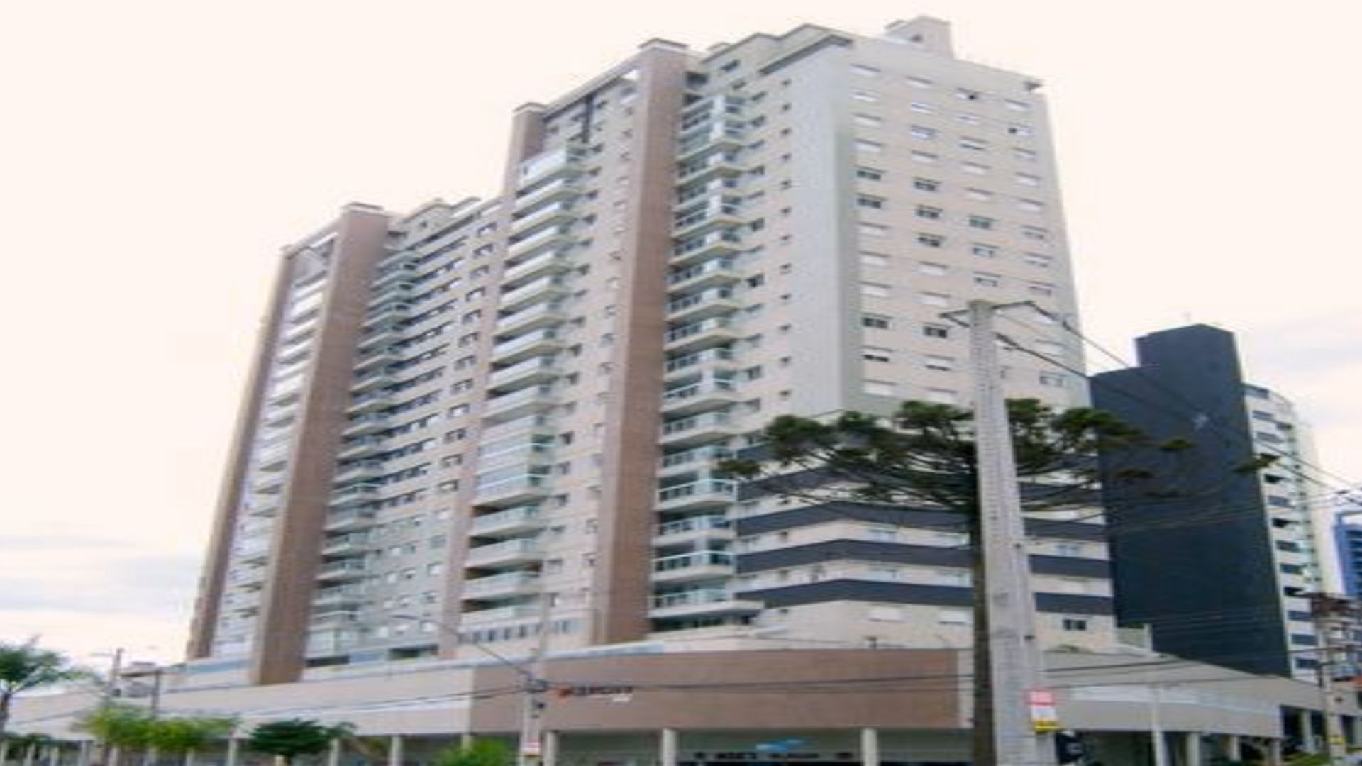 Condomínio FLEX CITY CURITIBA